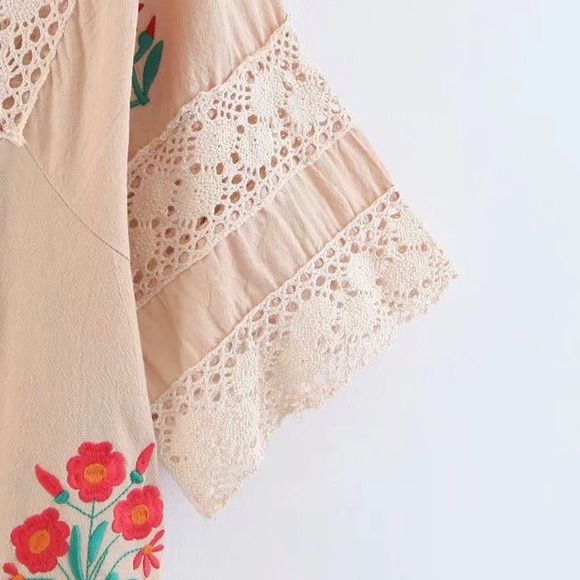 LAST ONE Embroidered Floral Midi Dress - Picture 9 of 16